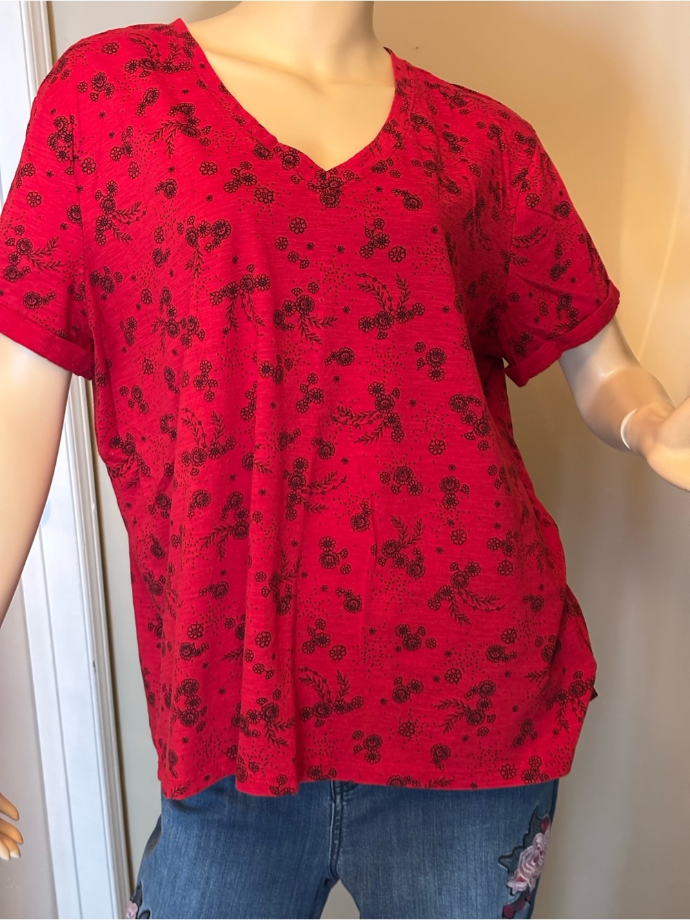 Love & Legend Red V-Neck Short Sleeve Tee with Black Floral Print